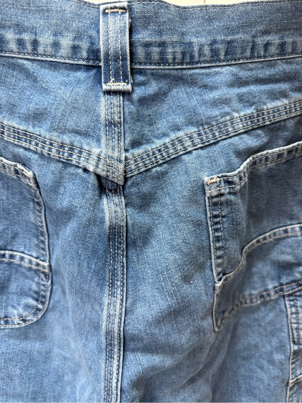 Lee Women's Medium Blue Denim Capris - Picture 9 of 11